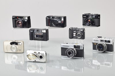 Lot 269 - A Group of Compact Cameras