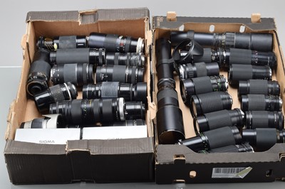 Lot 341 - Two Trays of Zoom Lenses
