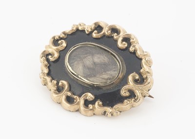 Lot 35 - A dated Victorian mourning brooch