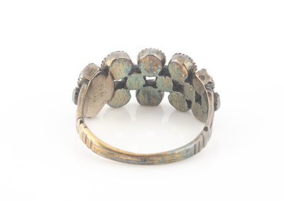 Lot 40 - An early 19th century pearl and diamond ring