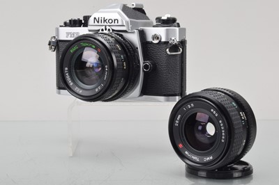 Lot 403 - A Nikon FM2 SLR Camera