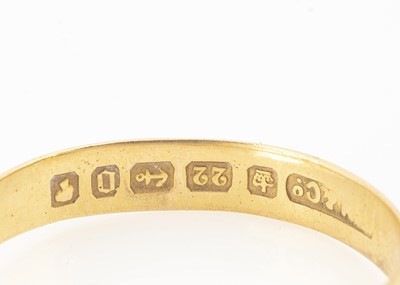 Lot 48 - A 19th century 22ct gold and emerald dress ring