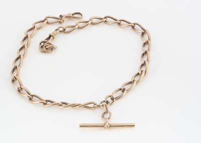 Lot 68 - A 19th century elongated curb lined watch chain