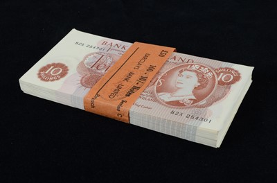 Lot 160 - Bank of England 10 Shilling 'Fforde' Bank Notes