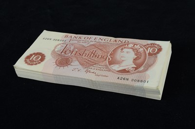 Lot 161 - Bank of England 10 Shilling 'Fforde' Bank Notes
