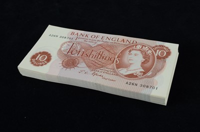 Lot 163 - Bank of England 10 Shilling 'Fforde' Bank Notes