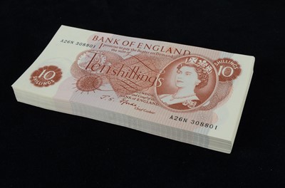 Lot 164 - Bank of England 10 Shilling 'Fforde' Bank Notes