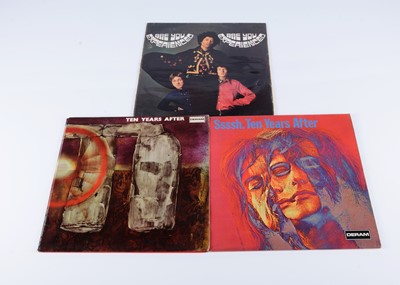 Lot 44 - Jimi Hendrix / Ten Years After LPs