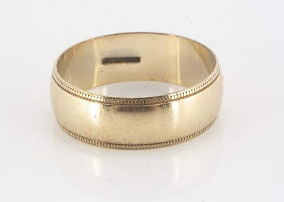Lot 84 - A 9ct gold contemporary wedding band