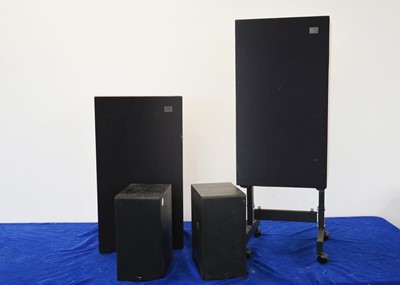Lot 587 - Avi Neutron / Audio Monitor Speakers