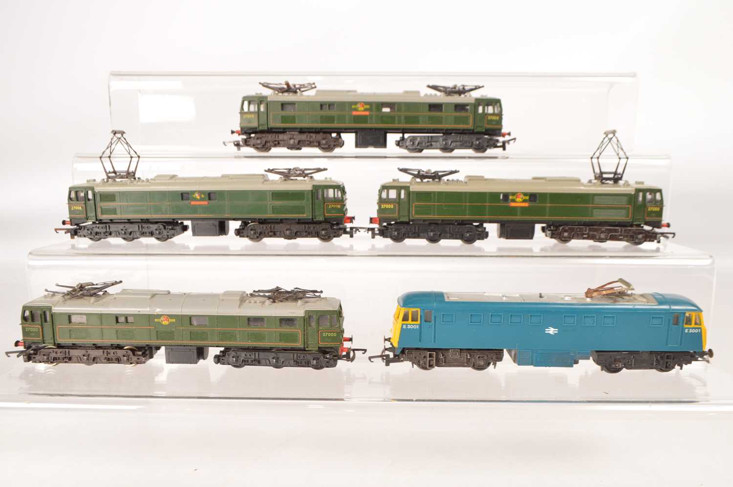 Lot 40 - Tri-ang Express Electric Locomotives 00 gauge (5)