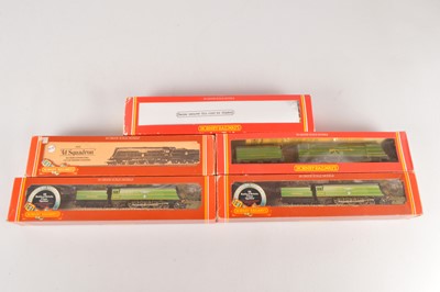 Lot 59 - Tri-ang Hornby Battle of Britain class Locomotives and Tenders in original boxes 00 gauge (5)