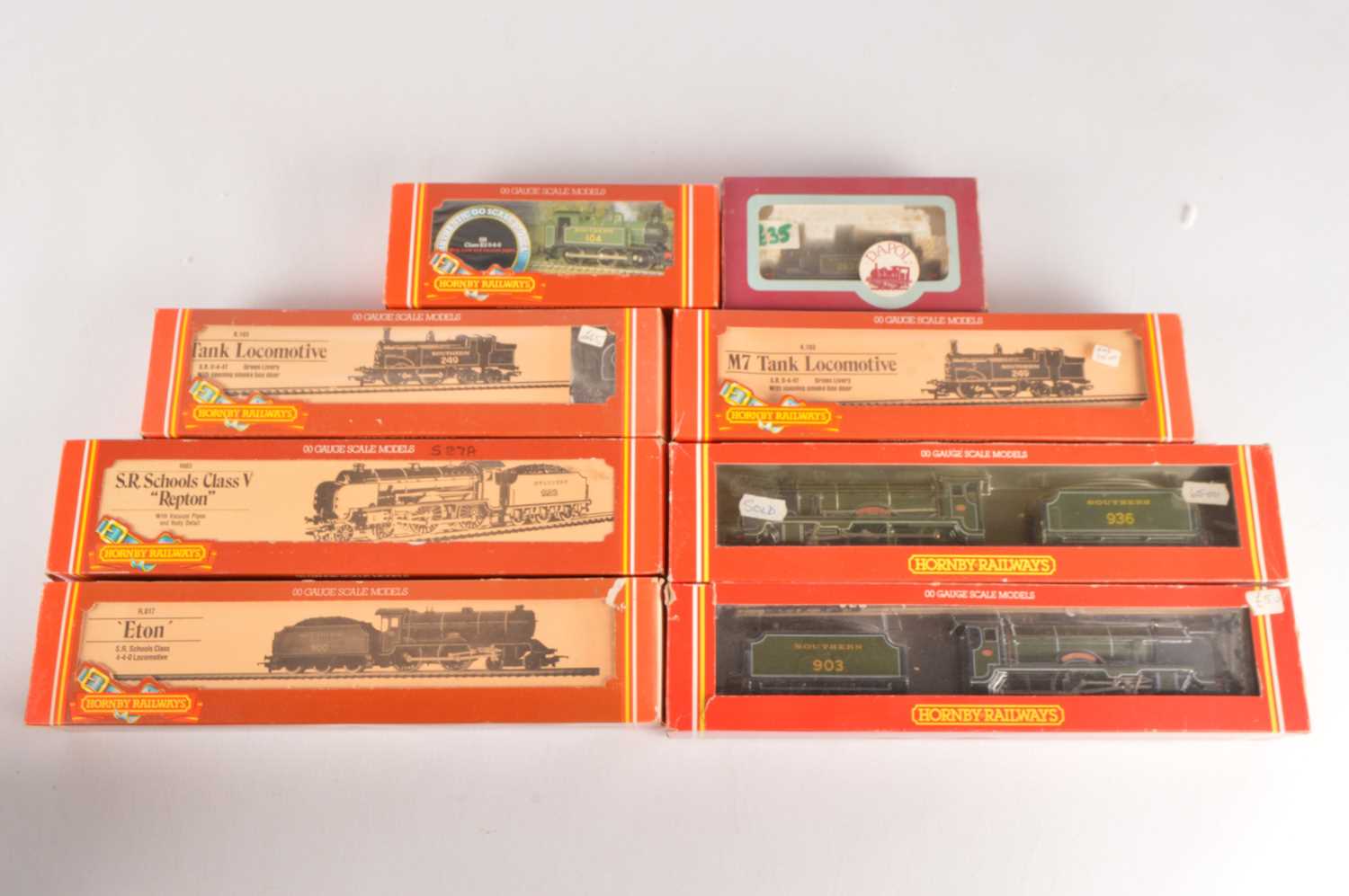 Lot 62 - Tri-ang Hornby Southern green Locomotives in original boxes 00 gauge (8)