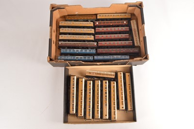 Lot 99 - Hornby LMS and LNER coaches in Pre-grouping liveries  00 gauge (24)
