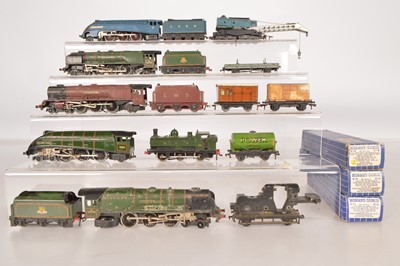 Lot 119 - Hornby-Dublo 00 Gauge 3-Rail unboxed Locomotives and spares boxed Passenger and unboxed  and Goods Rolling Stock and Gaiety Pannier Tank (18)