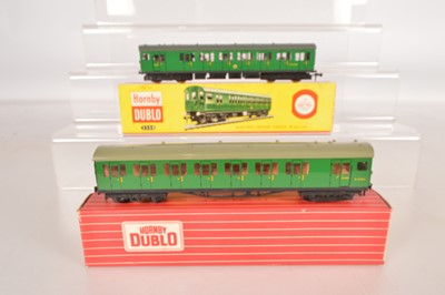 Lot 157 - Hornby-Dublo 00 Gauge 2-Rail boxed 2250 EMU Electric Driving Coach and 4159 EMU Trailer Coach (2)