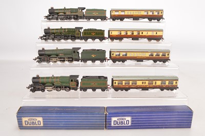 Lot 162 - Hornby-Dublo 00 Gauge 2-Rail unboxed 2221 Castle Class Locomotives three modified/renamed and six D20/21 BR WR Coaches (10)