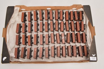 Lot 182 - Fifty Hornby-Dublo 00 Gauge 2-Rail unboxed 4640 BR brown 13T Mineral wagons and one 4656 larger Mineral wagon (51)