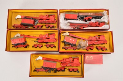 Lot 187 - Hornby-Dublo 00 Gauge 2-Rail 4620 Breakdown Crane Sets in original plain red boxes all with an unboxed red Packing Van (5 sets and 5 Vans)