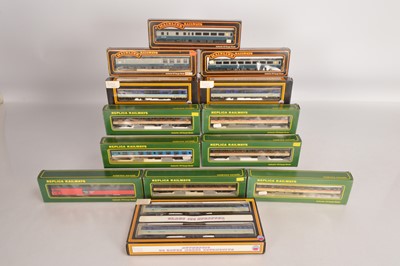 Lot 244 - Replica Mainline Dapol Multiple Units and coaches in original boxes 00 gauge (13)