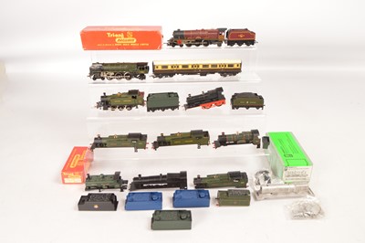 Lot 259 - Tri-ang Lima Trix Locomotives with a Hornby coach and assorted Locomotive components 00 gauge (qty in 1 small box)