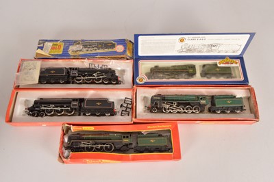 Lot 328 - Hornby Bachmann Hornby Dublo 00 gauge Locomotives and Tenders (6)