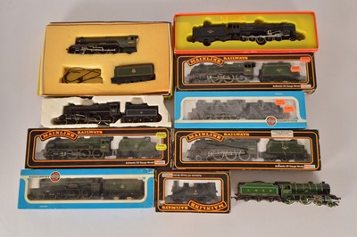 Lot 335 - Hornby Trix Mainline Airfix Steam Locomotives and Tenders 00 gauge (10)