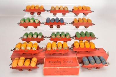 Lot 481 - Hornby 0 Gauge Barrel wagons (14)