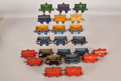 Lot 505 - Hornby 0 Gauge mixed group of goods wagons (23)