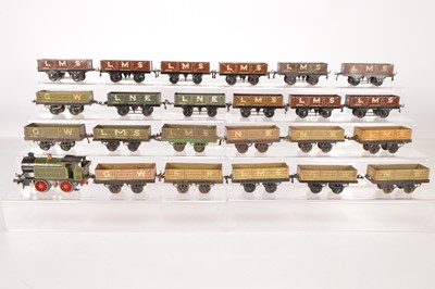 Lot 517 - Hornby 0 Gauge EM3/20 GWR Locomotive and M1 Wagons (24)