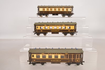 Lot 537 - Hornby 0 Gauge No.2 Special Pullman coaches *3