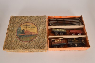 Lot 541 - Hornby 0 Gauge Early No. 1 LNER Tank Goods Set