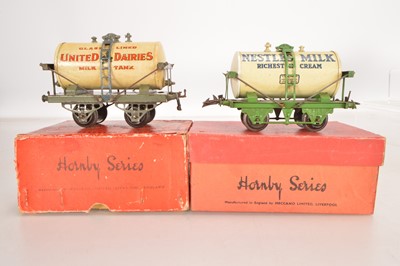 Lot 552 - Hornby 0 Gauge Milk Tankers (2)