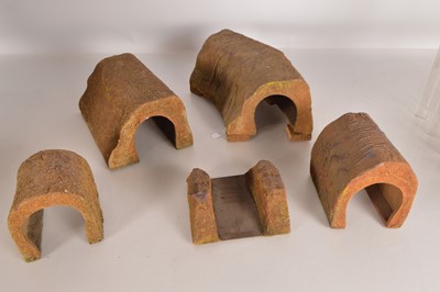 Lot 570 - Hornby 0 Gauge Tunnels & Cutting (4)