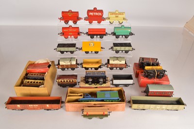 Lot 581 - Hornby 0 Gauge mixed group of Pre & Post war Rolling stock (qty)