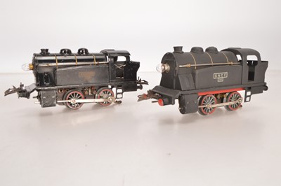 Lot 590 - French Hornby 0 Gauge pair of 1S SNCF 0-4-0 3-rail electric Tank Locos (2)