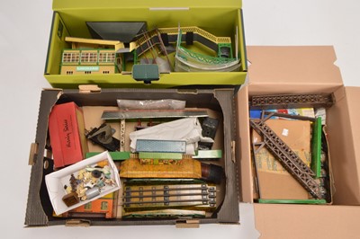 Lot 591 - Hornby 0 Gauge and other commercial manufactures railway accessories and other items (Qty)