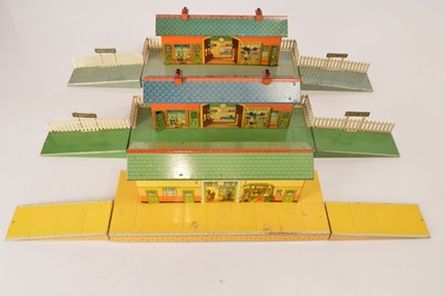 Lot 623 - Three Hornby O Gauge Stations (3)