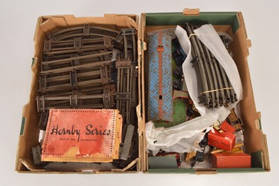Lot 624 - An assortment of mostly playworn Hornby O Gauge clockwork Trains and Accessories (qty)