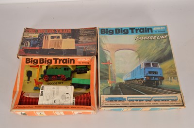 Lot 684 - Three Tri-ang Big Big 0 Gauge Train Sets and two unboxed Hymek Diesel Locomotives (5)