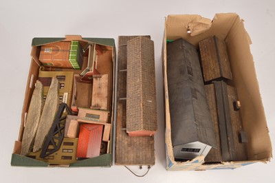 Lot 710 - Assorted Wooden and other Buildings for various Gauges (qty)