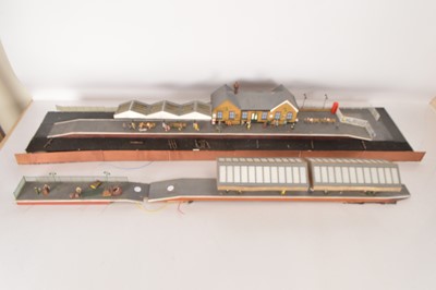 Lot 719 - A Large collection of English-Style Ex-Layout Stations and other Buildings (qty)