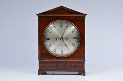 Lot 20 - A mahogany cased bracket clock