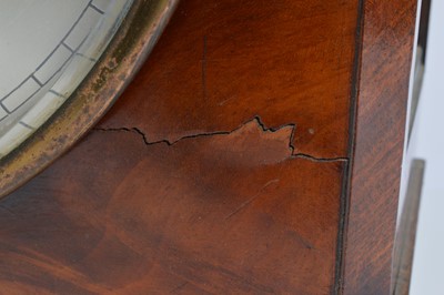 Lot 20 - A mahogany cased bracket clock
