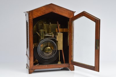 Lot 20 - A mahogany cased bracket clock