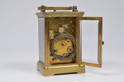 Lot 33 - A brass carriage repeater timepiece