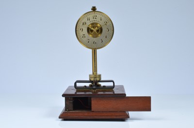 Lot 41 - An early 20th century Rebesi electric mantle clock
