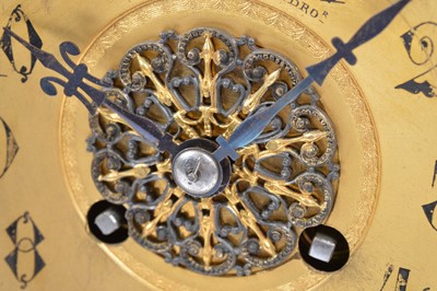 Lot 51 - A 20th century attractive mantle clock