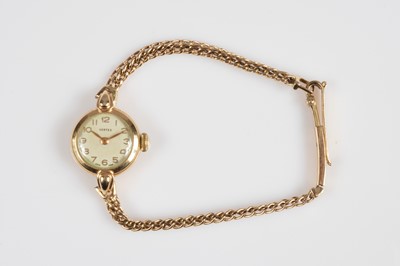 Lot 106 - A c1960s Vertex 9ct gold manual wind lady's wristwatch