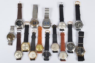 Lot 168 - A collection of vintage mechanical wristwatches